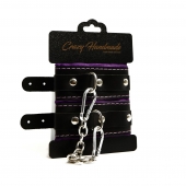 Черно-фиолетовые скругленные наручники с мягкой подкладкой - Crazy Handmade - купить с доставкой в Нальчике Черно-фиолетовые скругленные наручники с мягкой подкладкой - Crazy Handmade - купить с доставкой в Нальчике
