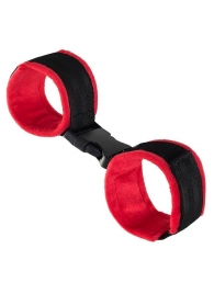 Красно-черные велюровые оковы Anonymo - ToyFa - купить с доставкой в Нальчике Красно-черные велюровые оковы Anonymo - ToyFa - купить с доставкой в Нальчике
