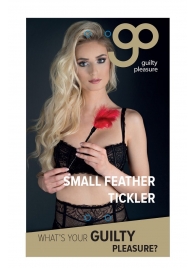 Пластиковая метелочка с красными пёрышками Small Feather Tickler - 32 см. - Blush Novelties - купить с доставкой в Нальчике