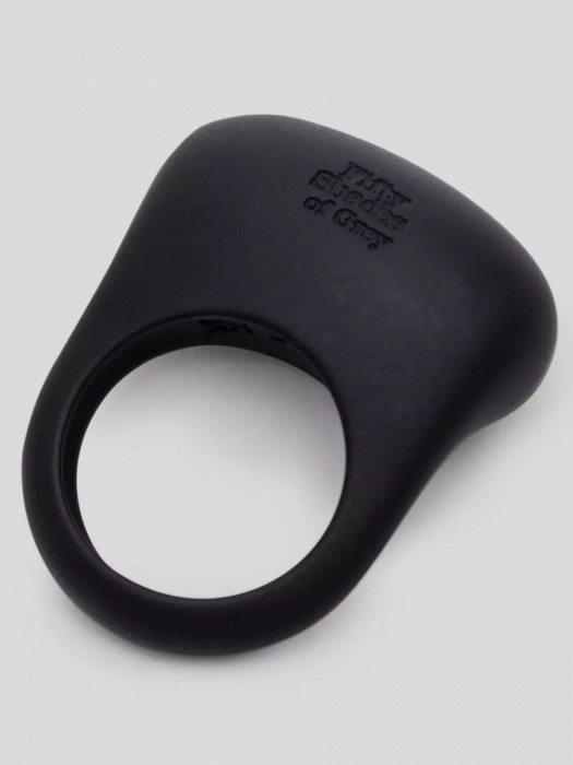 Черное эрекционное виброкольцо Sensation Rechargeable Vibrating Love Ring - Fifty Shades of Grey - в Нальчике купить с доставкой