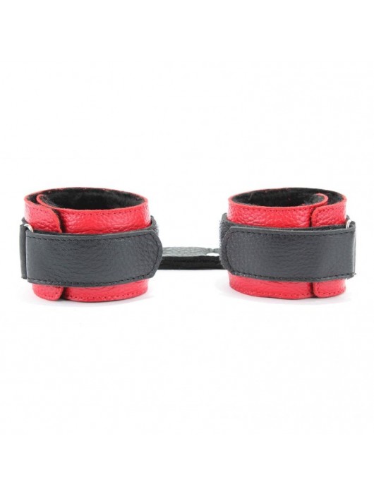 Красно-чёрные кожаные наручники с меховым подкладом - БДСМ Арсенал - купить с доставкой в Нальчике